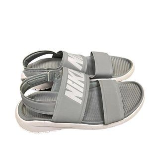 Nike lightweight adjustable sandals size 8
